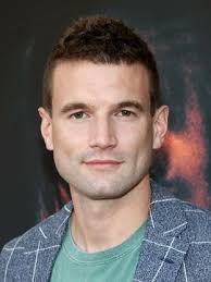 S.W.A.T' Season 8 Interview: Annie Ilonzeh Introduces New Character Devin  Gamble (Exclusive)