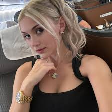 Vera Sutton Bowen (@verasuttonbowen) • Instagram photos and videos