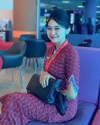 Padahal, anoure seharusnya masih aktif di lion air hingga 2022. Evi Rahmadani On Instagram Liat Diri Dulu Sebelum Menilai Urusin Diri Dulu Sebelum Urusin Hidup Orang Artofit