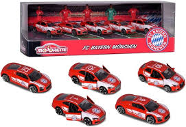 Maybe you would like to learn more about one of these? Majorette Audi R8 Robert Lewandowski Bayern Monachium Diecast Toy Vehicles Barnbanners Toys Hobbies