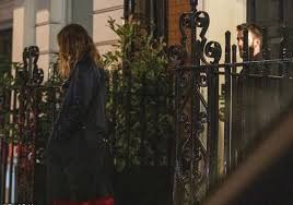 Well, the question can be answered as 'yes & no '. Twitter à¤ªà¤° Ernesto Pastrana Lily James Y Chris Evans En Londres Preparandose Para Little Shop Of Horrors 2021 O Acaso Chrisevans