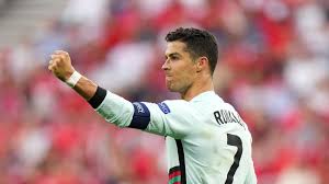 He also became the first player to score in 10 consecutive international competitions and the athlete with more goals in any. Cristiano Ronaldos Rekorde Beim 3 0 In Ungarn Funf Auf Einen Streich Kicker