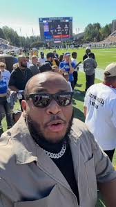 Mr. Duke in the building 😈