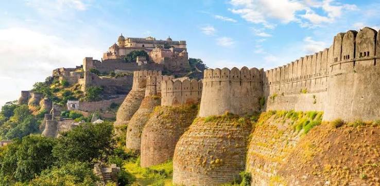 Hill Forts of Rajasthan Image 3