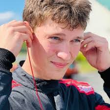 Mark Benway's Instagram, Twitter & Facebook