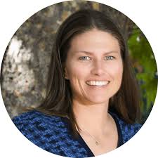 Genevieve LeBlanc's Instagram, Twitter & Facebook