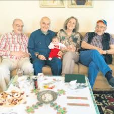 En solda 1 numarada, türkiye'nin kültür ve tarih hazinesi antik truva kentinin bugün ayakta duran tiyatrosunu görüyorsunuz. Bana Bu Aileyi Armagan Eden Anneme Ve Babama Hincal Uluc