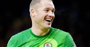 Departing Blackburn Rovers keeper Paul Robinson keen