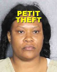 👤 Name: KENDALL, CASEY 🚨 Arrested: 05/03/2025 🆔 Arrest Number: 582500260  🚔 Arrested by: HALLANDALE 💼 Charges: 1) ROBBERY BY SUDDEN SNATCHING WO  FIREARM OR WEAPON (Status: PENDING TRIAL) 2) TAMPERING W/WITNESS