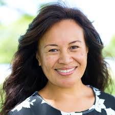 Yolanda Barton's Instagram, Twitter & Facebook