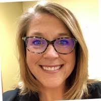 Laura Cusick's Instagram, Twitter & Facebook