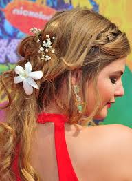 Our virtual hairstylist easyhairstyler (or online makeover) is the new online problem solver for girls, boys. 50 Quick And Easy Hairstyles For Girls