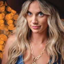 The Hunt Magazine (@the.hunt.magazine) • Instagram photos and videos