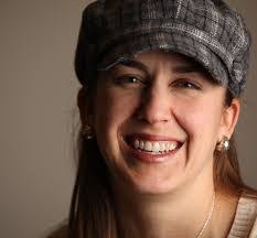 Julie Clow's Instagram, Twitter & Facebook