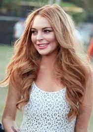 Hair Only Still Trying To Figure Out What Is Going On With Her Face Lindsay Lohan Red Hair Red Hair Hair Lindsay Lohan Hair Red Hair
