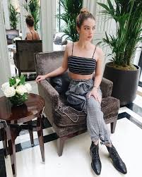 That Body Those Pants Those Shoes Adelaide Kane Style Kane