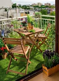 Tips Balcony Design Turf Flooring Wood Klappmoebel Home And Decor In 2020 Small Balcony Garden Apartment Balcony Garden Balcony Design
