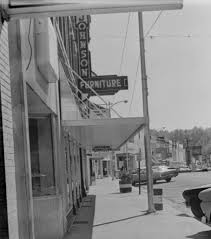 Here's a blast from the past. Downtown Yazoo City in 1977.