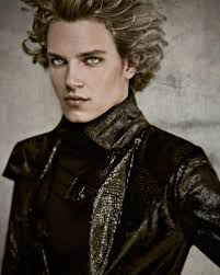 Ash Gupta @838mg Designs by Me🙋🏽‍♂️ #fashiondesigner  #beverlyhillsdesigner l##losangelesfashion #parisfashion