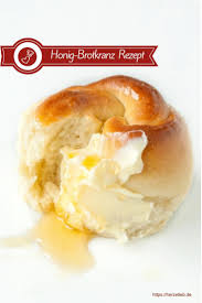 Honig Brotkranz Rezept Brotchen In Kranzform Rezept Rezepte Lebensmittel Essen Susse Brotchen