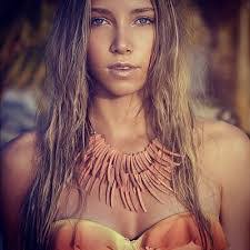 Jocelyn Savage's Instagram, Twitter & Facebook