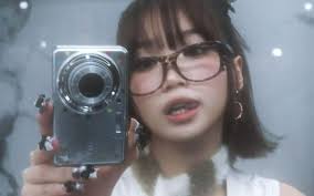 Your Kpop idol life : pt.3