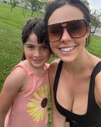 Delaney Burns's Instagram, Twitter & Facebook