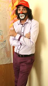 Es muy común que en las fiestas infantiles escuchar la versión de cepillín. Cepillin 12 Secretos Sobre El Interprete De Las Mananitas