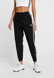 Black And Red Adidas Joggers Adidas Originals Lock Up Joggebukse Black Zalando No Adidas Outfit Women Adidas Pants Outfit Joggers Outfit