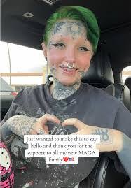 Desiree Obrien's Instagram, Twitter & Facebook