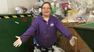 Much-loved Sask. recycling business closes after town of Outlook signs  contract with Loraas