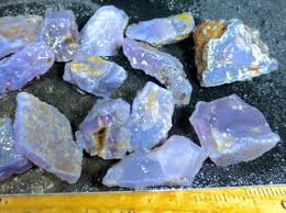 Rare Holley Holly Blue Agate Rough Oregon Holly Blue Minerals And Gemstones Blue Agate