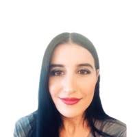 Melissa Niro's Instagram, Twitter & Facebook