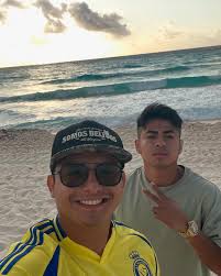 Reel by Elias Gil (@eliastgil) · April 22, 2023