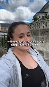 Andrea Ferreiro's Instagram, Twitter & Facebook