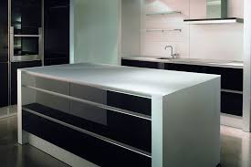 Exklusive Luxuskuchen Italienische Designerkuchen Mit Oberflachen Aus Kratzfestem Quarzglas Ludwigsburg Stuttgart Heilbronn