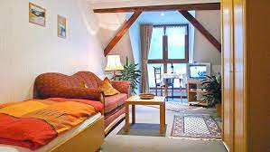 Ihre vpv versicherungen in badenweiler! Zimmer Gastehaus Bettina Ferienwohnungen Gastezimmer In Badenweiler