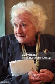 97 Dr Winnie Stock Photos, High-Res Pictures, and Images