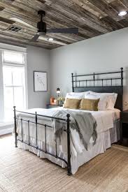 Fixer Upper Season 4 Episode 16 The Little Shack On The Prairie Chip And J Farmhouse Style Master Bedroom Rustic Farmhouse Bedroom Farmhouse Master Bedroom