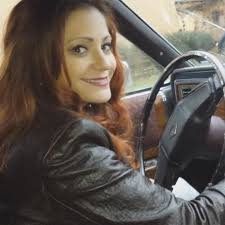 Vivian & Cassandra Jump-start Vivian's Little Kia in the Rain