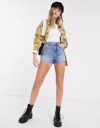 For the ultimate new season style, shop boohoo's updated range of denim shorts for from high waisted styles to frayed trims. Topshop Mom Shorts Shop The World S Largest Collection Of Fashion Shopstyle