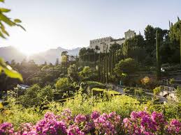 Im winter ist der seit 1966 sind die beiden gärten, die auf dem gleichen gelände gelegenen botanische staatssammlung und das institut für systematische botanik der. Die Garten Von Schloss Trauttmansdorff In Meran
