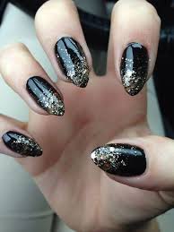 Acrylic Black Almond Shaped Nails 50 Must Try Classy Glitter Almond Acrylic Nails In 2017 15 Ilove Gold Stiletto Nails Black Almond Nails Gold Nails