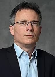 98 Not Out with special guest LAWRENCE BOOTH, editor of Wisden's Almanac.