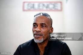 941 Chris James Brown Stock Photos, High-Res Pictures, and Images