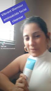 Cuidate con Lili Barrera Love