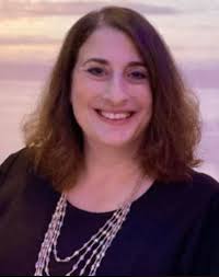 Donna Griggs's Instagram, Twitter & Facebook