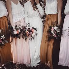 Les Mariees De Prune On Instagram Close Up Sur La Magnifique Mariee Et Ses Temoins En Ocre Rosa Et Carne P Bridesmaid Dresses Wedding Dresses Dresses