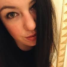 Ashley Grieve's Instagram, Twitter & Facebook