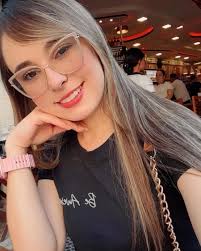 Quando ela sentiu o gosto da liberdade, nunca mais deixou de sorrir😊💖